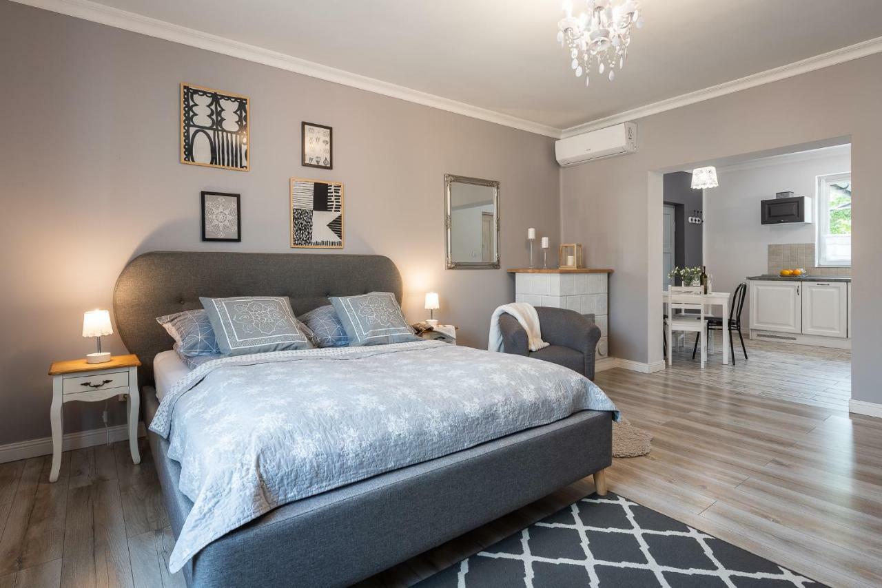 Lu Apartments Oswiecim Luaran gambar